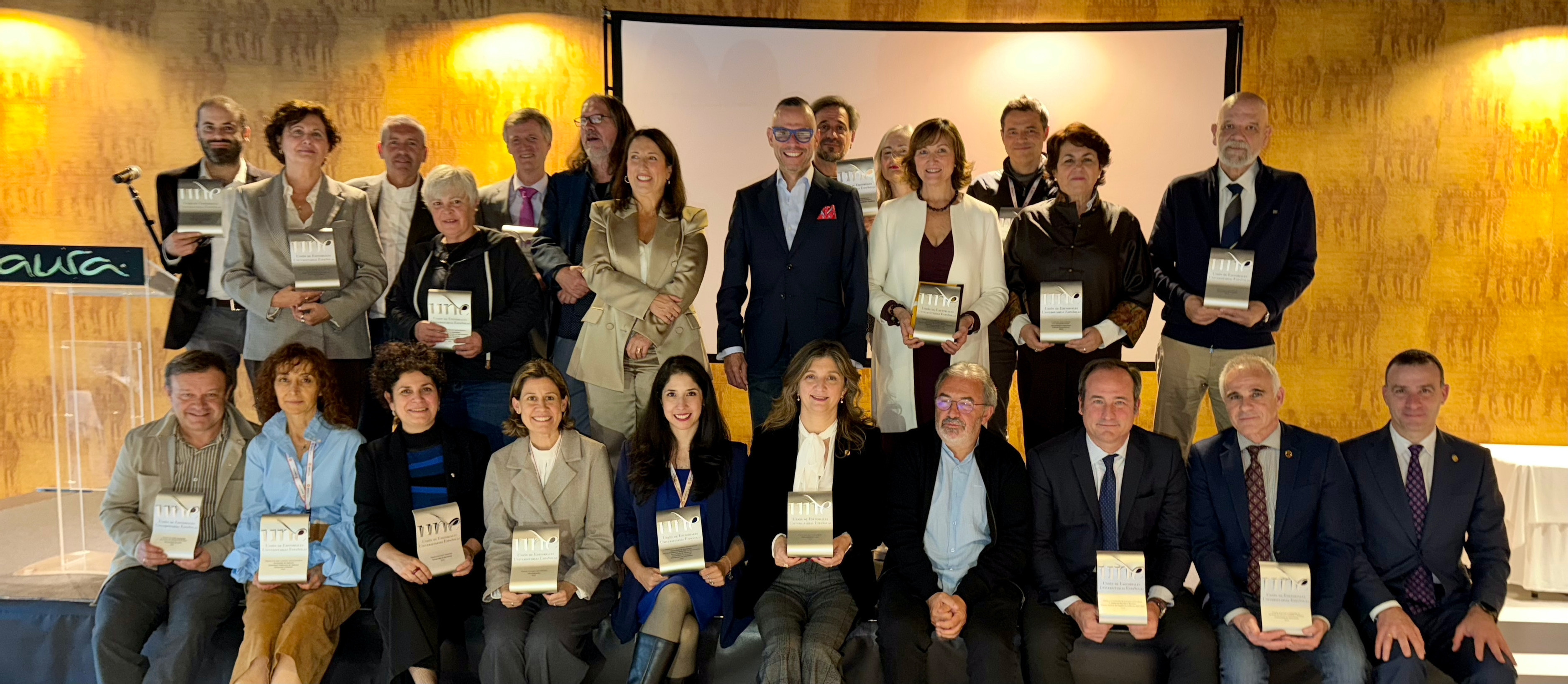 Lliurats a Saragossa els XXVIII Premis Nacionals d'Edició Universitària